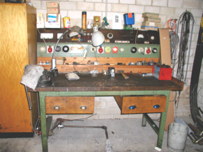 ( c ) Manfred    - Elektrowerkstatt